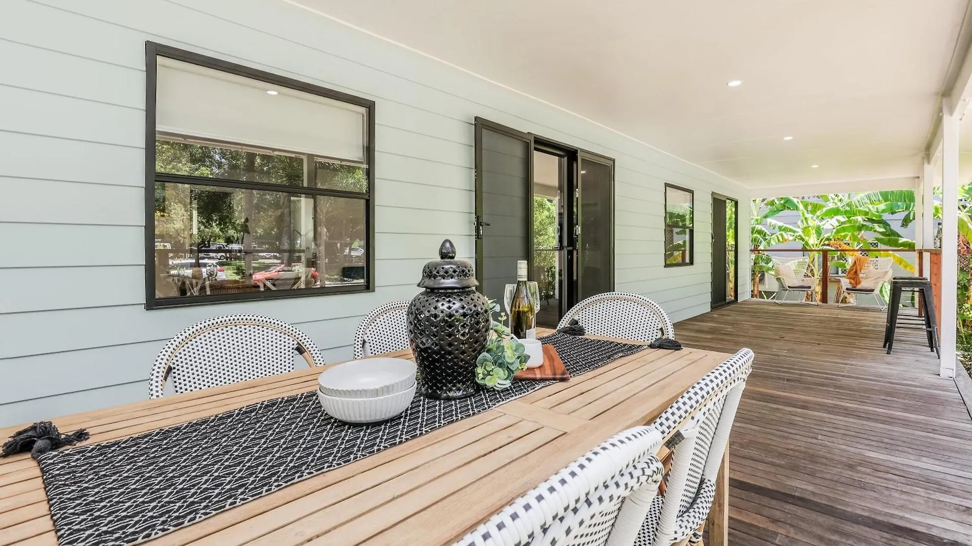 Holiday home Ocean Haze - Prime Beachfront Getaway Agnes Water Australia
